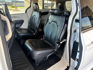 2018 Chrysler Pacifica Touring-L 2C4RC1EG3JR102796 in Louisville, KY 19