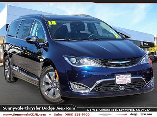 2018 Chrysler Pacifica Limited VIN: 2C4RC1N73JR229533
