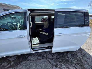 2018 Chrysler Pacifica LX 2C4RC1CGXJR293426 in Upper Sandusky, OH 15