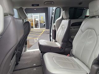 2018 Chrysler Pacifica Touring-L 2C4RC1BG4JR353850 in Yorkville, NY 24
