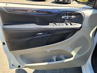 2018 Dodge Grand Caravan SE 2C4RDGBG2JR160144 in Auburn, CA 12