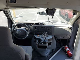 2018 Ford Econoline E-350 1FDEE3F64JDC18534 in Hollywood, FL 10