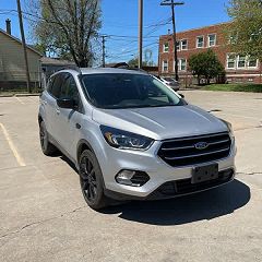 2018 Ford Escape SE VIN: 1FMCU9GD7JUD43411