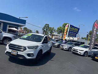 2018 Ford Escape SE 1FMCU9GD0JUB14391 in South Gate, CA 3