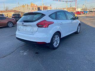 2018 Ford Focus SE 1FADP3K21JL245134 in Detroit, MI 3