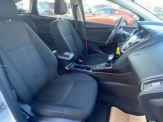 2018 Ford Focus SE 1FADP3K21JL245134 in Detroit, MI 9