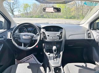 2018 Ford Focus SE 1FADP3F29JL300214 in Imperial, MO 12