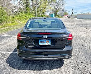 2018 Ford Focus SE 1FADP3F29JL300214 in Imperial, MO 6