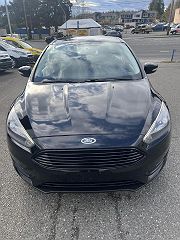 2018 Ford Focus SE 1FADP3FE2JL230940 in Lynnwood, WA 3