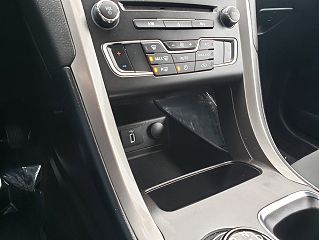 2018 Ford Fusion SE 3FA6P0LU6JR201641 in Harvard, IL 10
