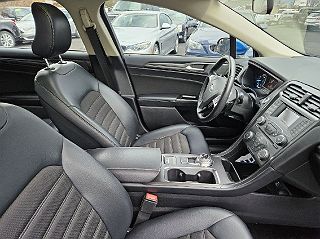 2018 Ford Fusion SE 3FA6P0HD0JR156057 in Redford, MI 40