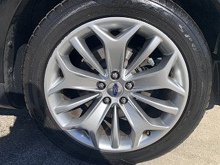 2018 Ford Taurus Limited Edition 1FAHP2F81JG138877 in Tampa, FL 8