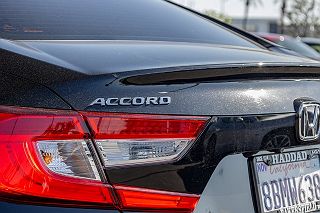 2018 Honda Accord EXL 1HGCV1F60JA016955 in Bakersfield, CA 9