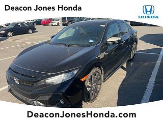2018 Honda Civic Sport Touring SHHFK7H94JU207668 in Goldsboro, NC 1
