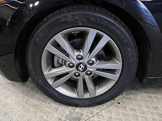 2018 Hyundai Elantra Value Edition 5NPD84LF5JH336331 in Columbus, OH 10