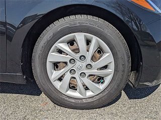 2018 Hyundai Elantra SE 5NPD74LF2JH302446 in Franklin, VA 11