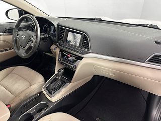 2018 Hyundai Elantra Value Edition 5NPD84LF2JH304825 in Palm Harbor, FL 28