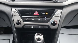 2018 Hyundai Elantra SE KMHD74LFXJU548078 in Saint Albans, VT 30