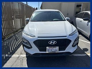 2018 Hyundai Kona SE KM8K12AA5JU155304 in Los Angeles, CA 3