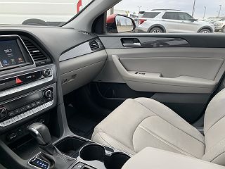 2018 Hyundai Sonata Limited Edition 5NPE34AF3JH669844 in Albert Lea, MN 17