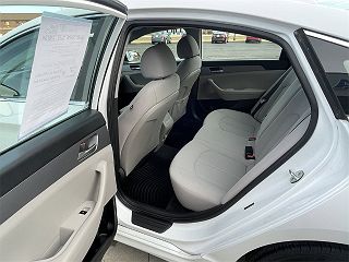 2018 Hyundai Sonata SE 5NPE24AF3JH721573 in Chanute, KS 10