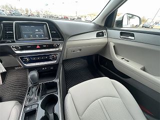 2018 Hyundai Sonata SE 5NPE24AF3JH721573 in Chanute, KS 15