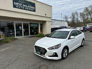 2018 Hyundai Sonata SE 5NPE24AF1JH604753 in New Milford, CT 1