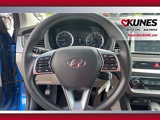 2018 Hyundai Sonata SE 5NPE24AF4JH637357 in Oak Creek, WI 14