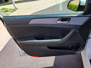 2018 Hyundai Sonata SE 5NPE24AF3JH719712 in Victorville, CA 17
