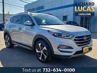 2018 Hyundai Tucson Value Edition VIN: KM8J3CA27JU723539