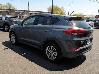 2018 Hyundai Tucson SE KM8J2CA41JU811359 in Quakertown, PA 5