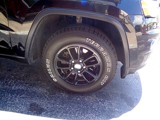 2018 Jeep Grand Cherokee Laredo 1C4RJFAG7JC506413 in Highland, IN 20