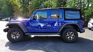 2018 Jeep Wrangler Rubicon 1C4HJXFG1JW298375 in Cary, NC 5