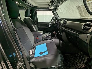 2018 Jeep Wrangler Sport 1C4HJXDG7JW122630 in Franklin, WI 17