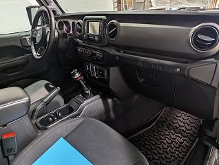 2018 Jeep Wrangler Sport 1C4HJXDG7JW122630 in Franklin, WI 18