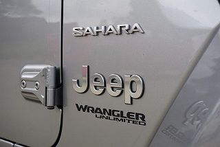 2018 Jeep Wrangler Sahara 1C4HJXEN7JW325725 in Godfrey, IL 10