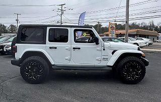 2018 Jeep Wrangler Sahara 1C4HJXEGXJW168855 in Hampton, NH 3