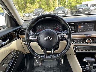 2018 Kia Cadenza Premium KNALB4J15J5123896 in Suffolk, VA 16