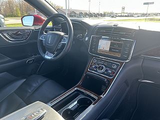 2018 Lincoln Continental Reserve 1LN6L9NP5J5617261 in Kendallville, IN 8
