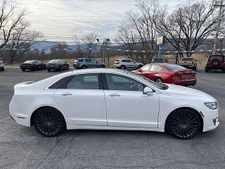 2018 Lincoln MKZ Reserve 3LN6L5F99JR603790 in Reedsville, PA 4