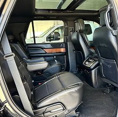 2018 Lincoln Navigator Select 5LMJJ2JT5JEL09045 in Okmulgee, OK 10