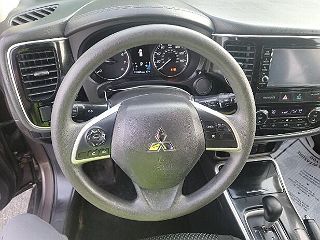 2018 Mitsubishi Outlander ES JA4AZ2A33JZ004534 in New Windsor, NY 2