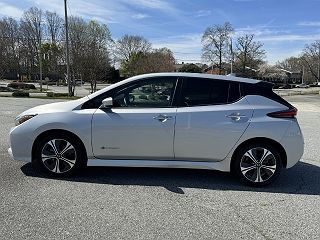 2018 Nissan Leaf SV 1N4AZ1CP1JC309085 in High Point, NC 3