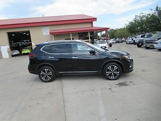 2018 Nissan Rogue SL JN8AT2MV7JW316382 in Des Moines, IA 4