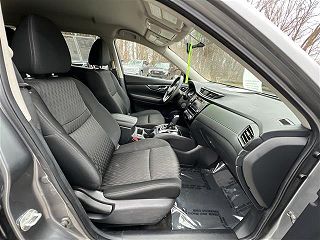 2018 Nissan Rogue SV KNMAT2MV9JP547791 in Madison, OH 18