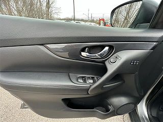 2018 Nissan Rogue SV KNMAT2MV9JP547791 in Madison, OH 8