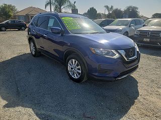 2018 Nissan Rogue SV KNMAT2MT2JP509818 in Tulare, CA 3
