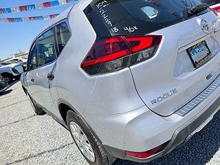 2018 Nissan Rogue SV KNMAT2MV8JP518976 in Tulare, CA 8