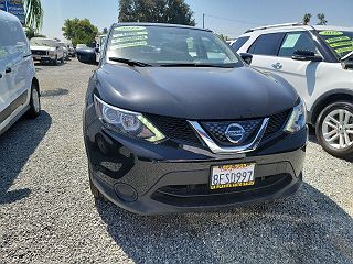 2018 Nissan Rogue Sport S JN1BJ1CPXJW188905 in Tulare, CA 5