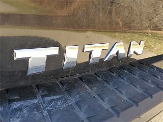 2018 Nissan Titan PRO-4X 1N6AA1C57JN529641 in Grand Blanc, MI 7